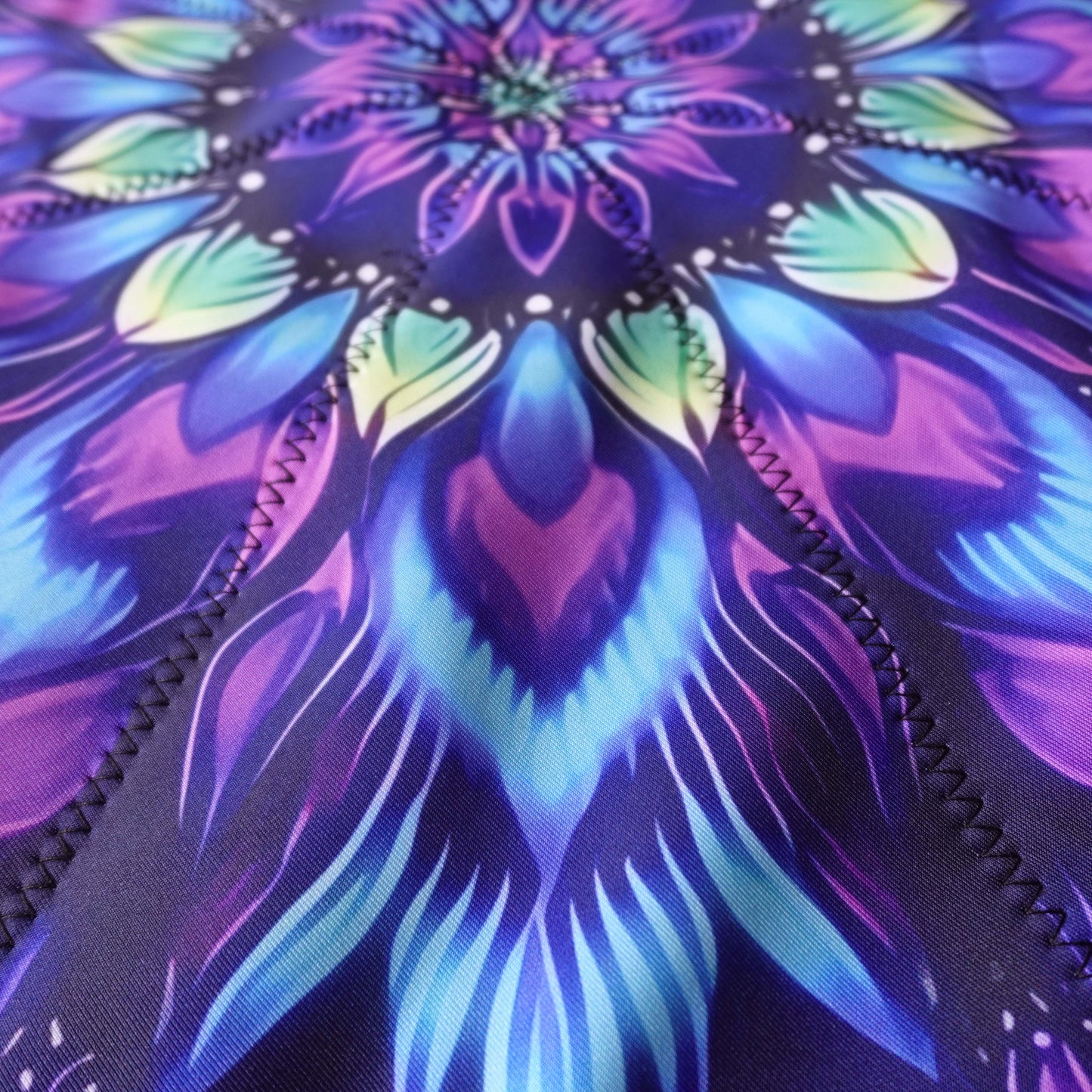 FlowStar (UV Reactive) Beginners Spinning Juggling and Skill Toy Cloth Easy to Rotate Fingertip Rotating Dapo Star Mandala&Flower (R05-Style4)