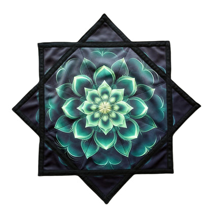 FlowStar Blacklight (UV Reactive) Beginners Spinning Cloth to Sided Print Flow Toy Fingertip Rotating Dapo Star (R05-style5)