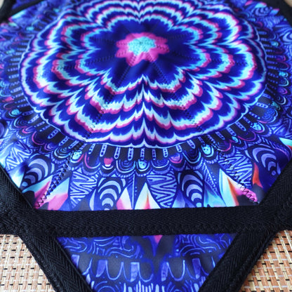 FlowStar (UV Reactive) Spinning Cloth Easy to Rotate Sided Print Double Stitched Flow Toy Fingertip Dapo Star (R05-Style6)